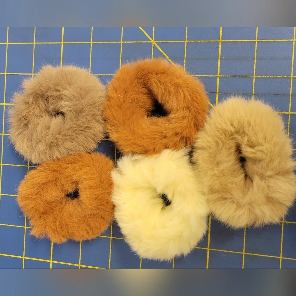 Bundle of 5 Furry 3